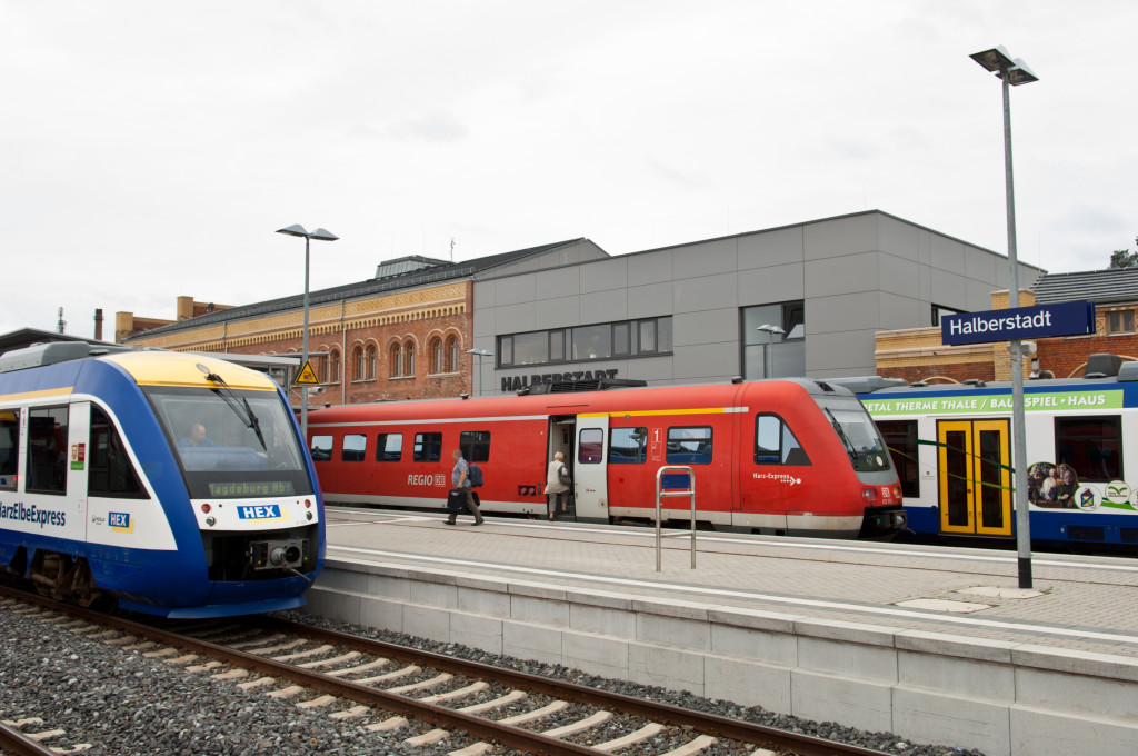 Die drei Bahnsteige