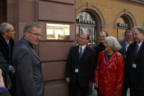 Enthüllung der Siegertafel Erfurt