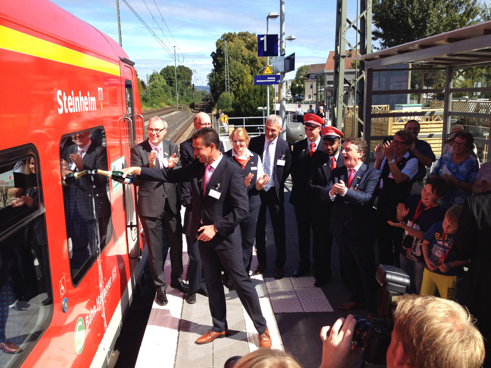 Bahnhof des Jahres 2016: Feier in Steinheim (Westfalen)