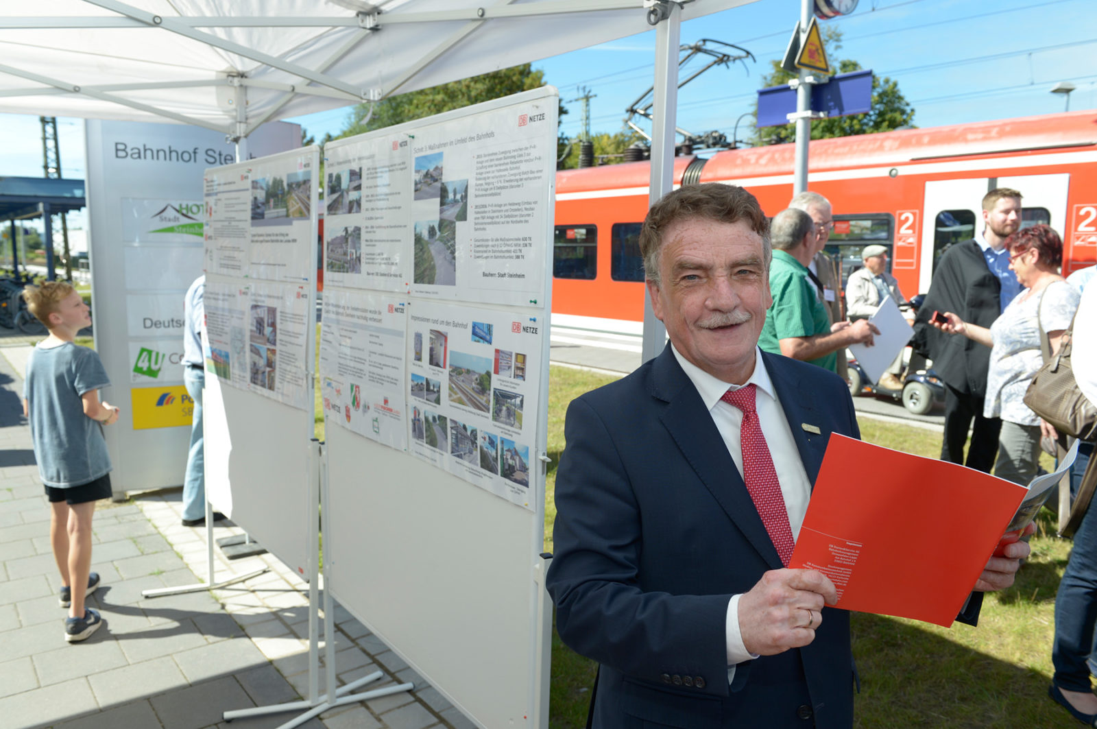 Bahnhof des Jahres 2016: Feier in Steinheim (Westfalen)