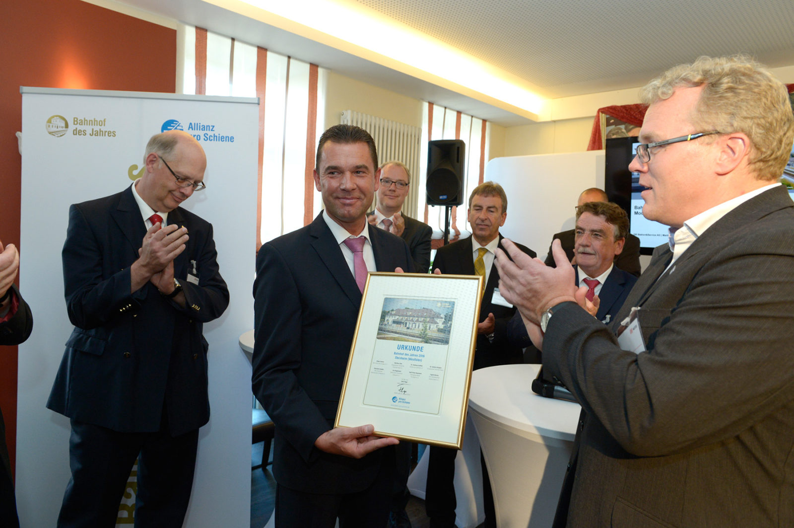 Bahnhof des Jahres 2016: Feier in Steinheim (Westfalen)