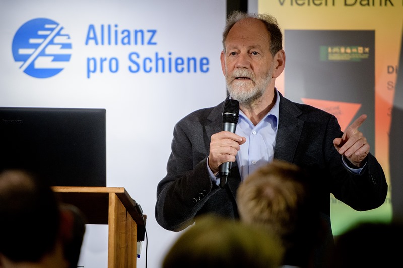 Der Keynotespeaker des Abends: Michael Cramer, MdEP