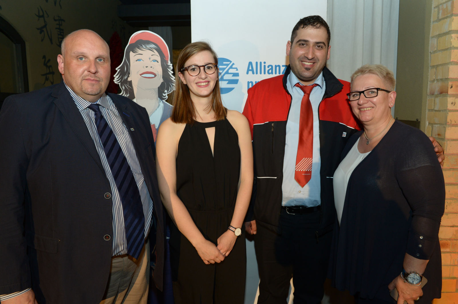 Silber für Sadik Tubay von National Express / Stölting. Auch auf dem Foto: Torsten Schmitz, Einsenderin Yasmin Theile und Christine Kreutz