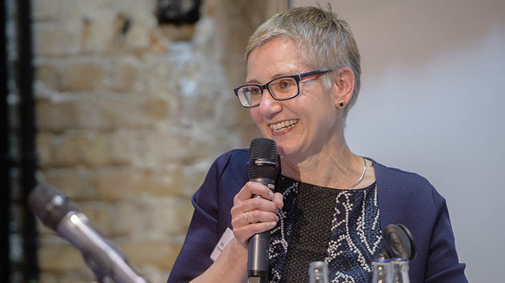 Gisela Sauter-Ackermann (Bundesreferentin Bahnhofsmission, Konferenz für Kirchliche Bahnhofsmission in Deutschland - Kath. Bundesgeschäftsstelle): „Eine öko-freundliche Steuerung über die Finanzen ist richtig und wichtig.“