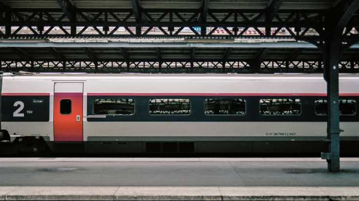 Ein TGV in Paris.