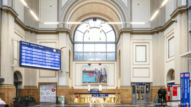 Die Eingangshalle des Magdeburger Hbfs